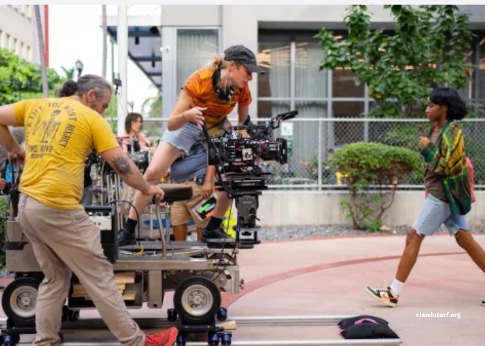 Behind the Scenes: The Art of Movie Production in 2024